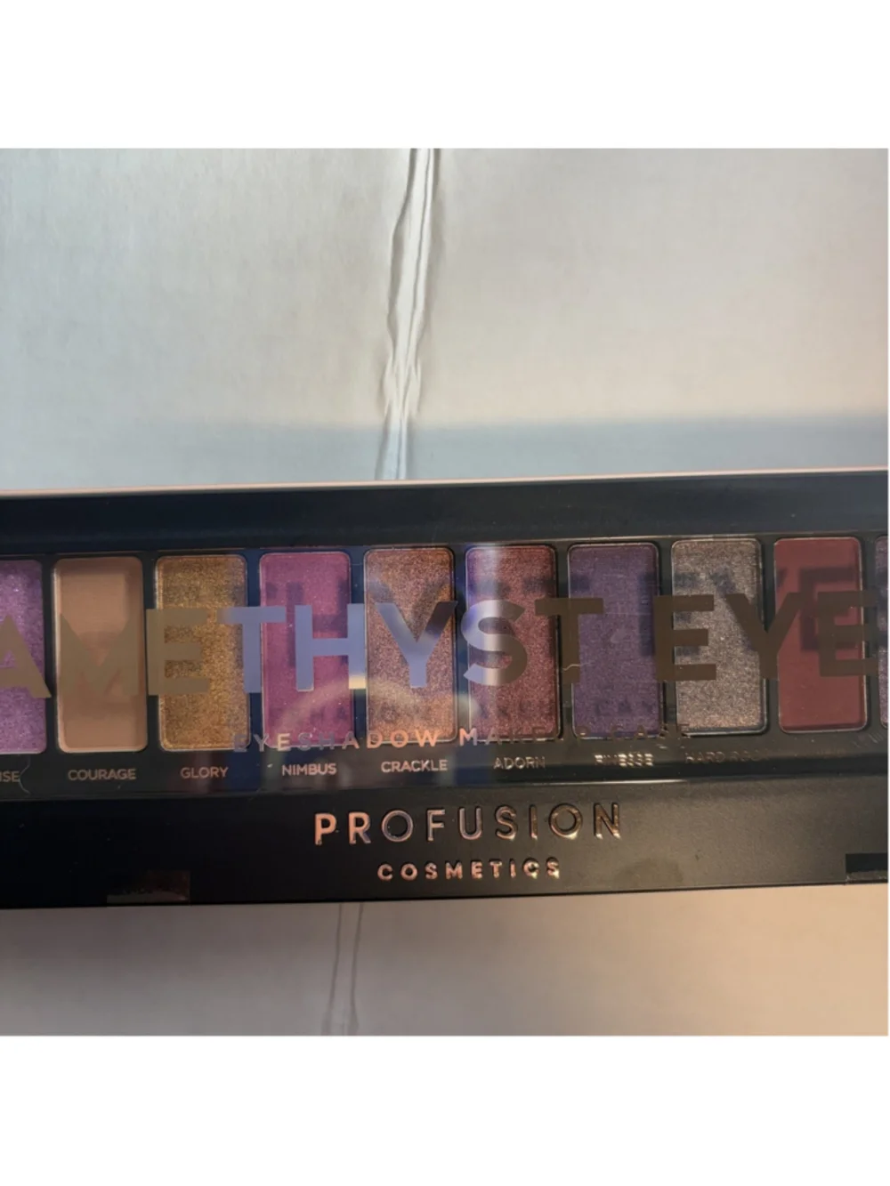 Profusion Cosmetics Amethyst Eyes 12 Shades EyeShadow Palette Purple 1166